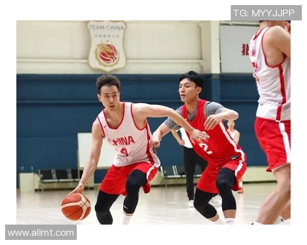 武汉篮球队创新盯防战术解析助力球队崛起与发展