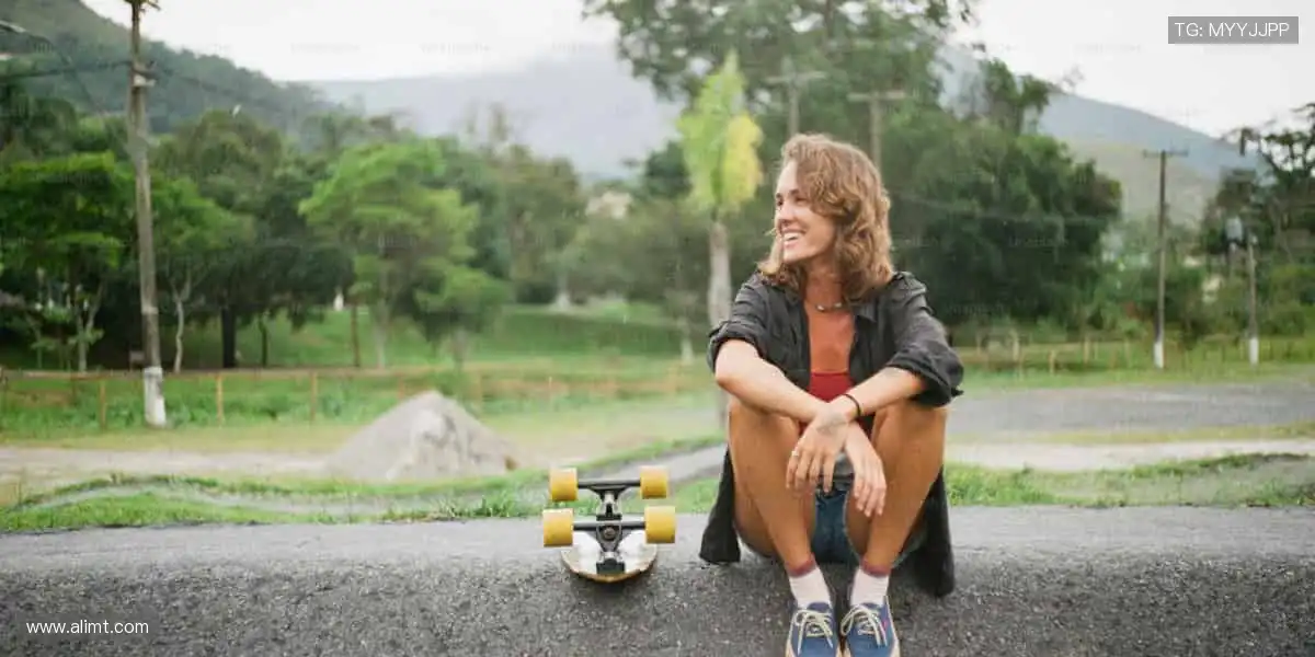 🎮 实时弹幕，互动不停！边看边聊，你的声音让直播更有温度！